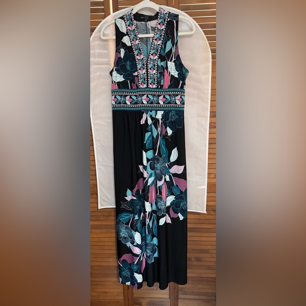 Maggie London Floral Maxi Dress with Teal and Pink Accents